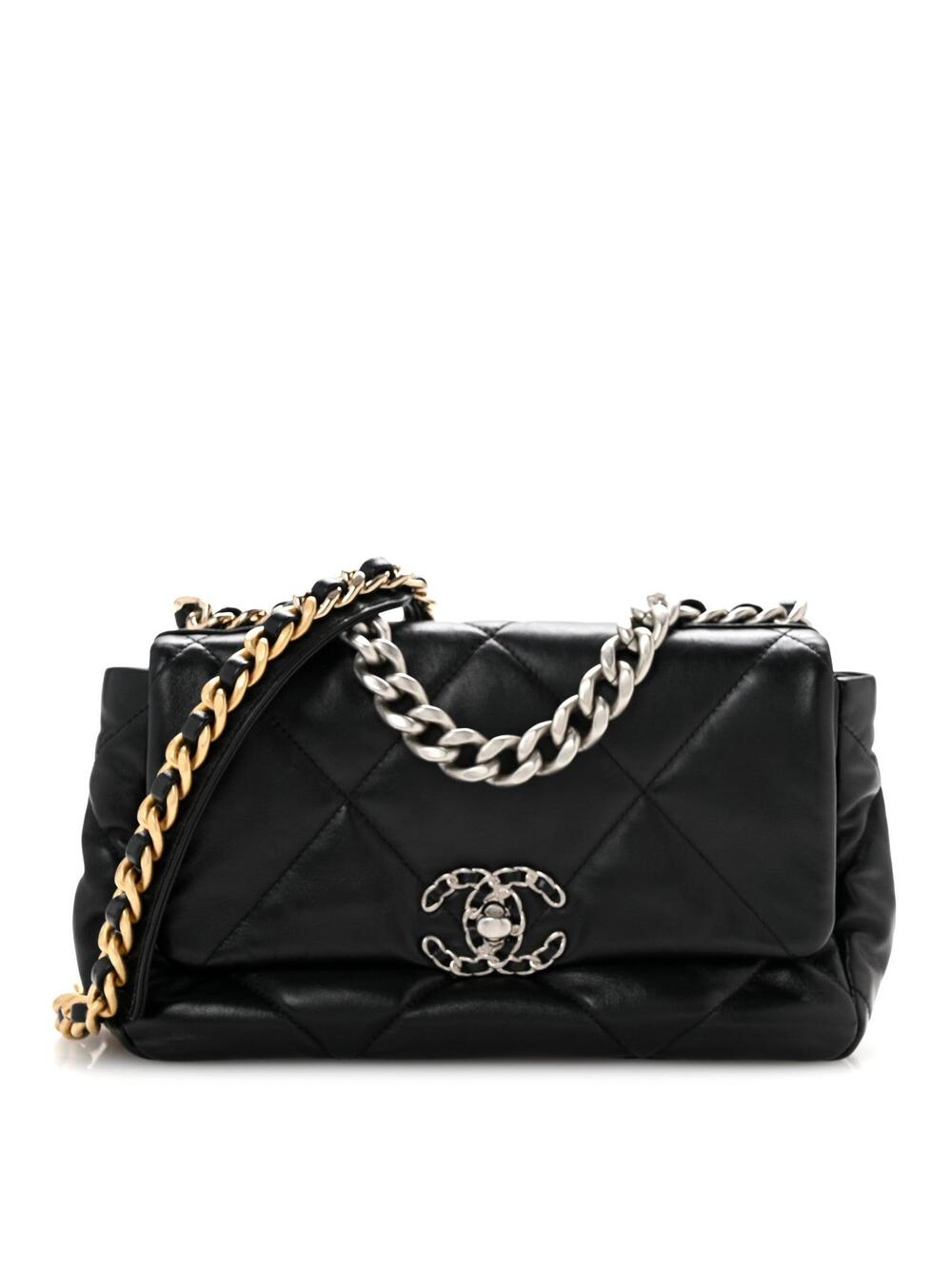 Lambskin Quilted Medium Chanel 19 Flap #300538C50B